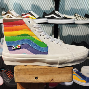 VANS SK8 HI  PRO PRIDE