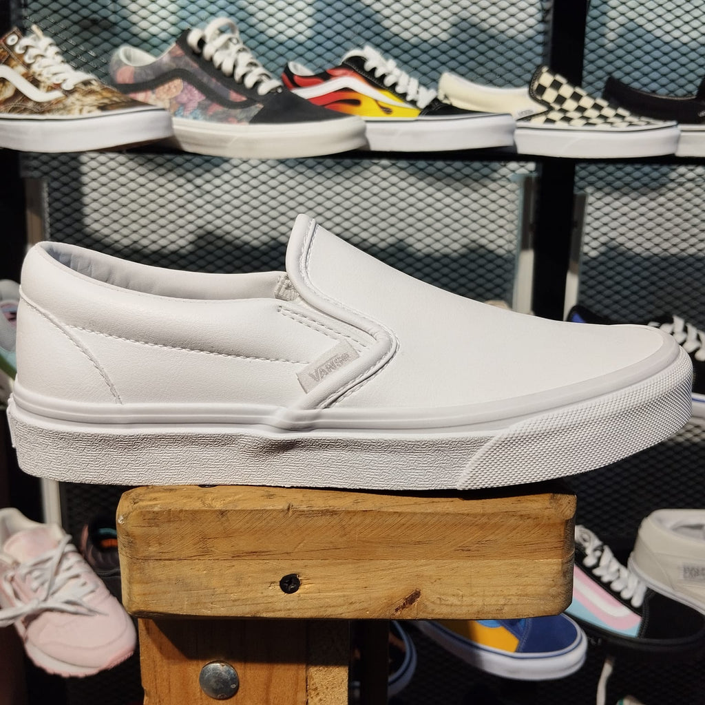 VANS SLIP-ON