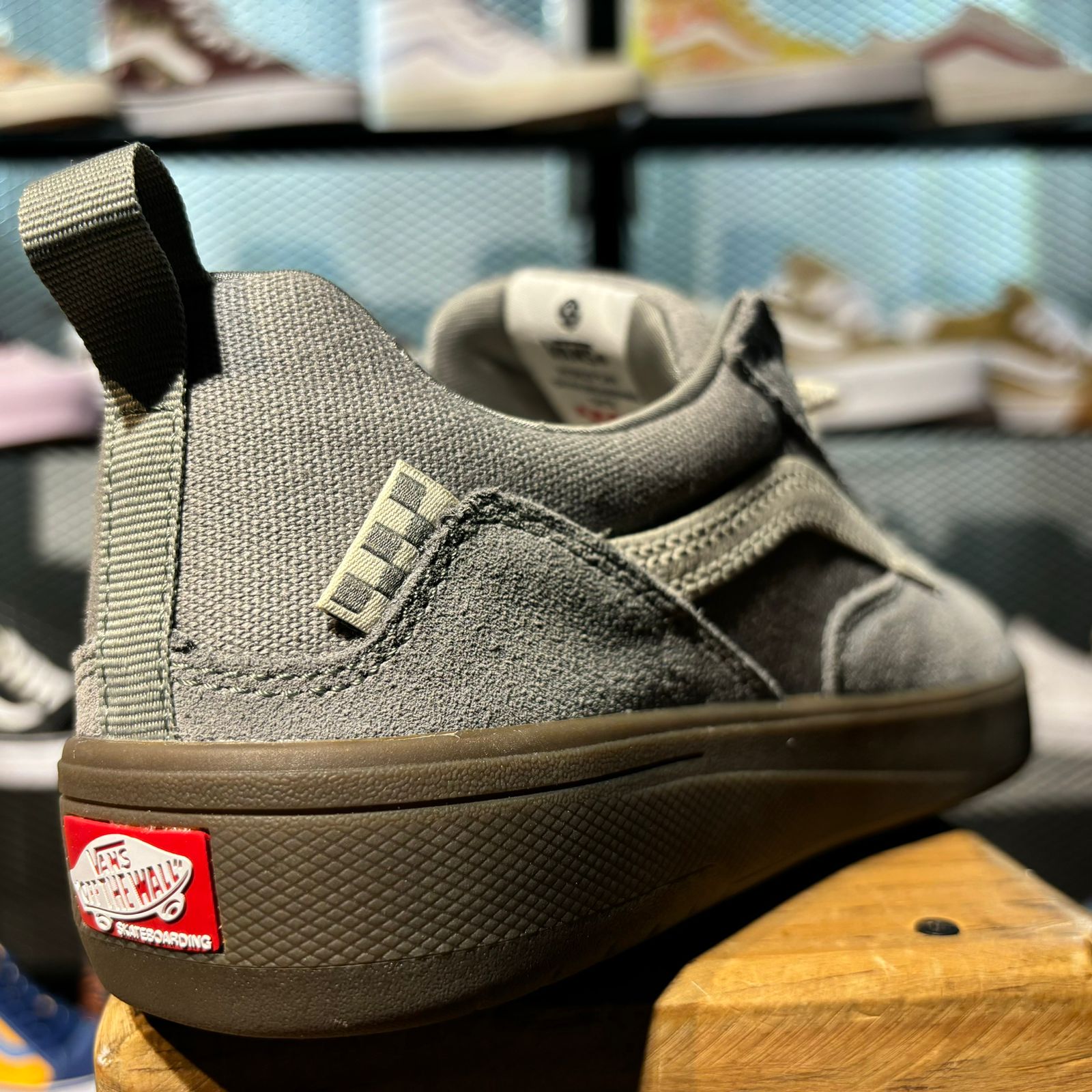 VANS ZAHBA