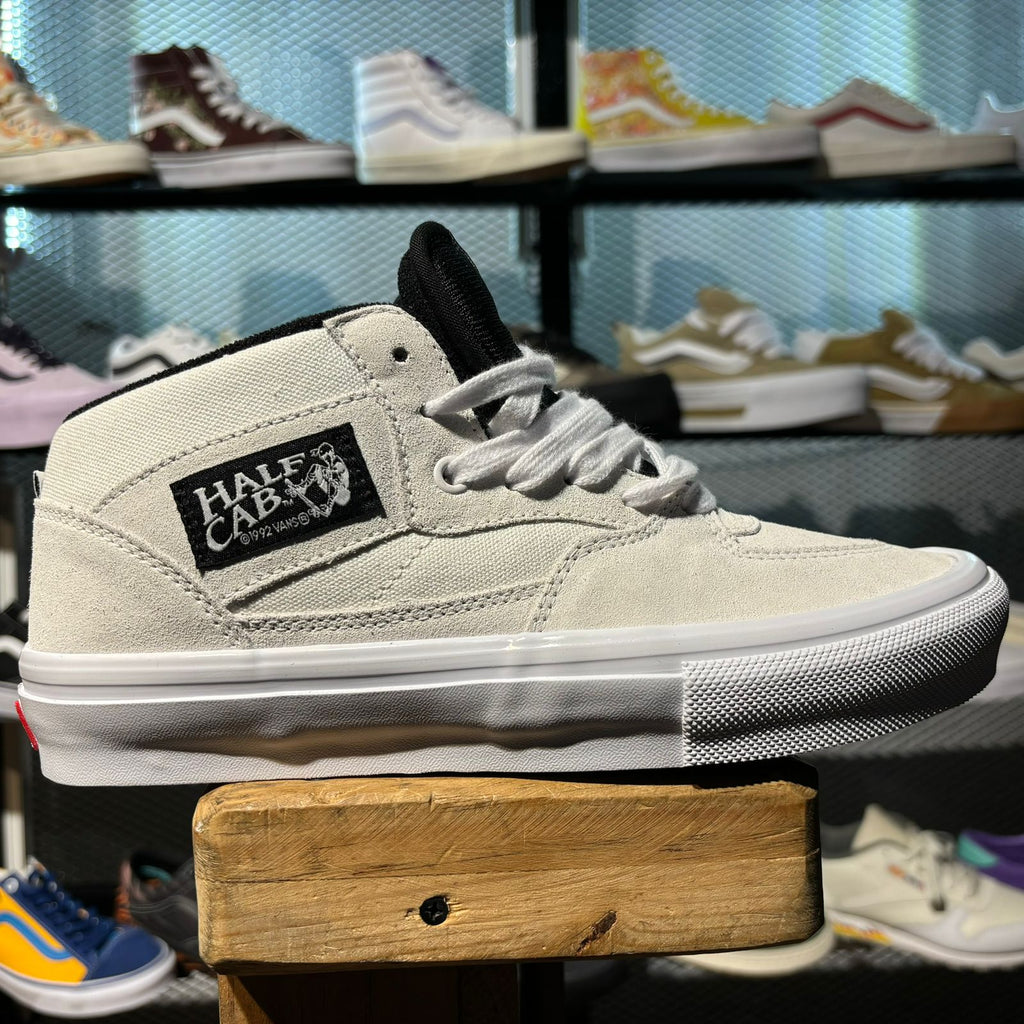 VANS HALF CAB