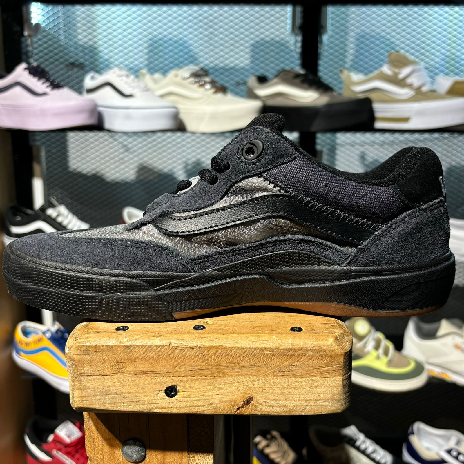 VANS WAYVEE