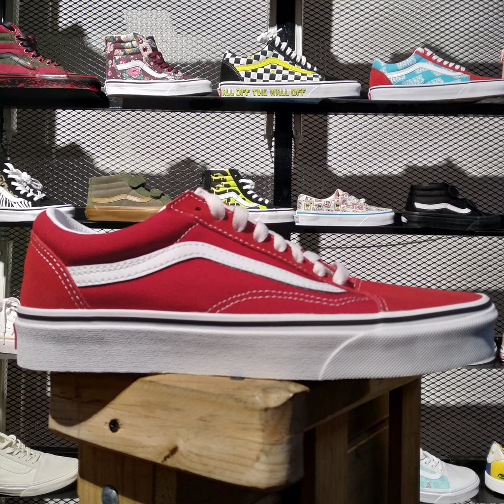 VANS OLD SKOOL ROJO CLASICO