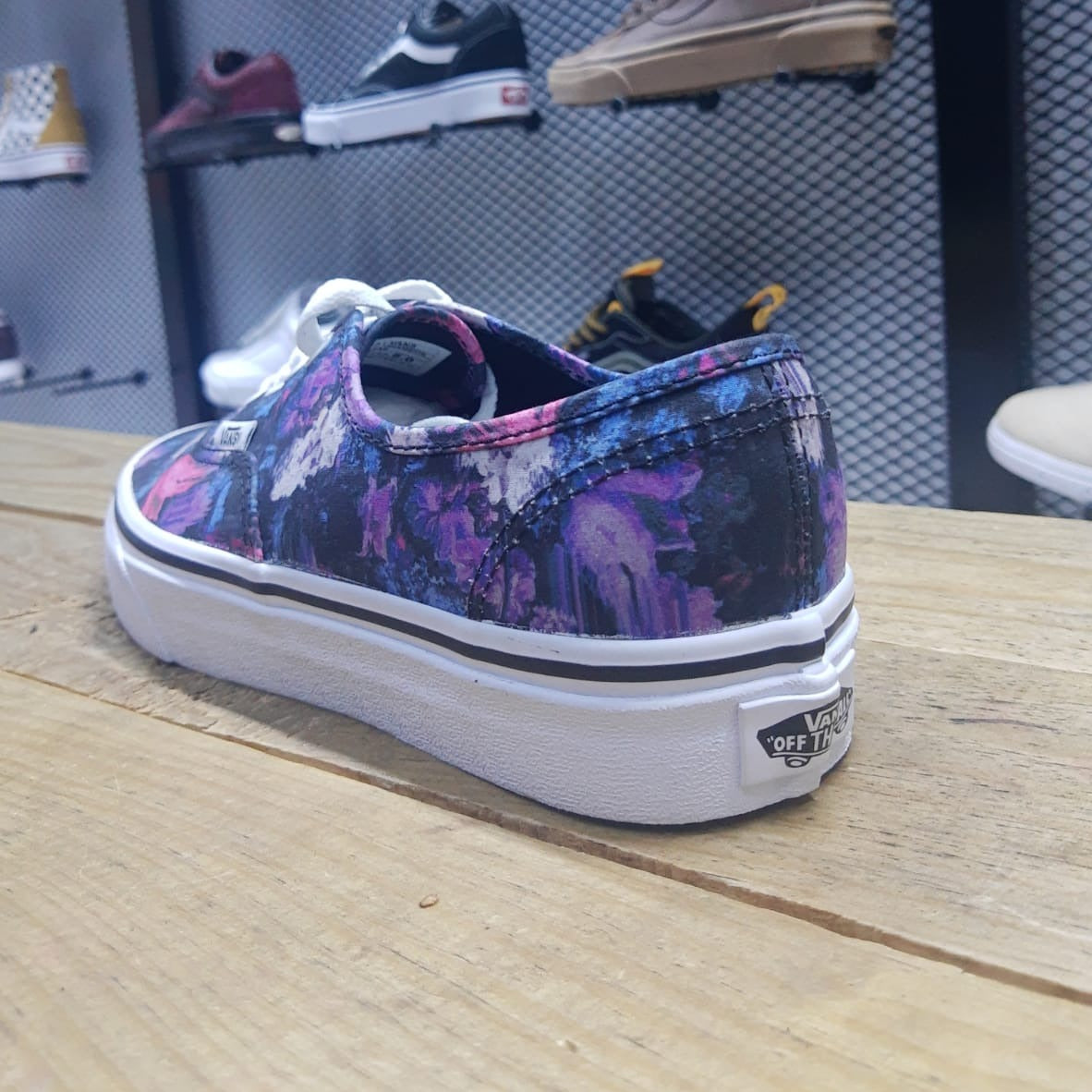 VANS AUTHENTIC OLEO