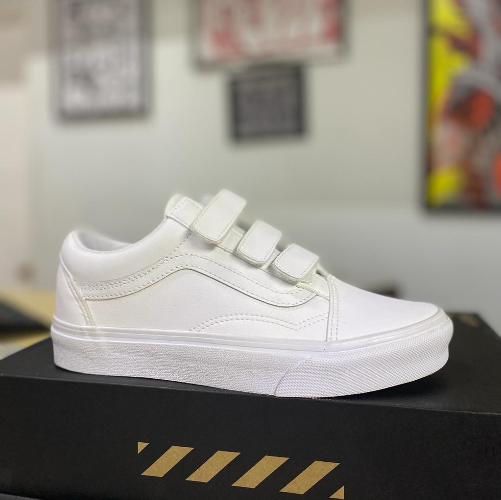 VANS OLD SKOOL WHITE