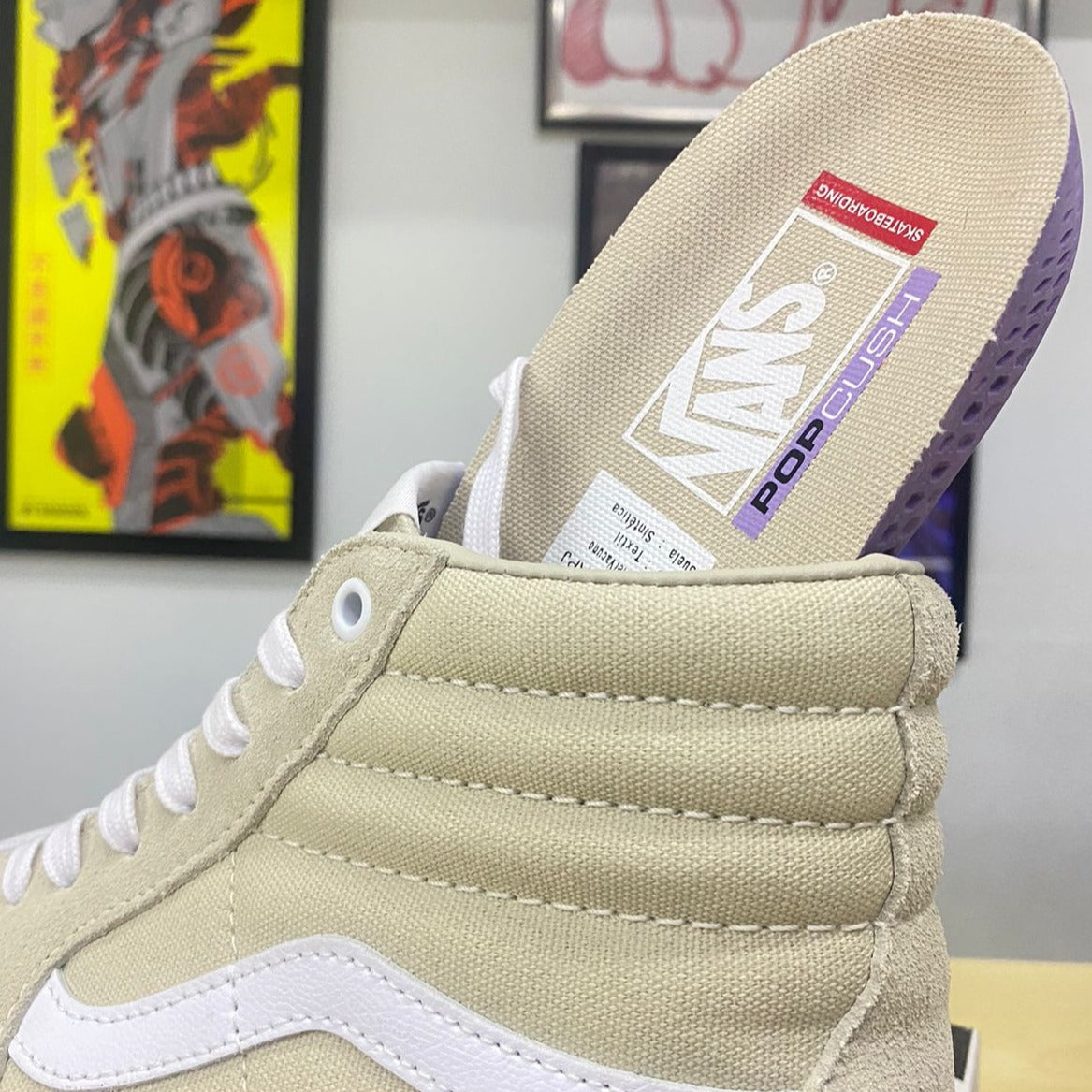 Vans Sk8-Hi Oatmeal & Dark Gum